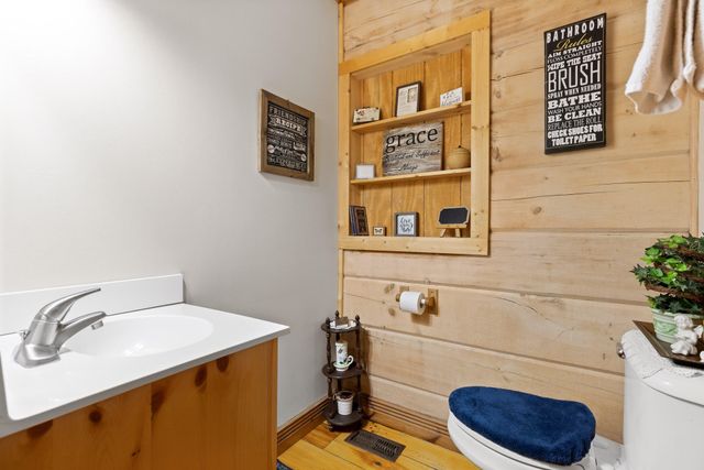 3382 Back Valley Road, Trenton, GA 30752