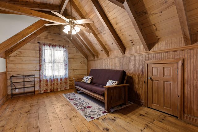 3382 Back Valley Road, Trenton, GA 30752