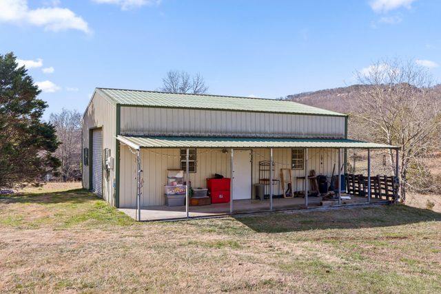 3382 Back Valley Road, Trenton, GA 30752