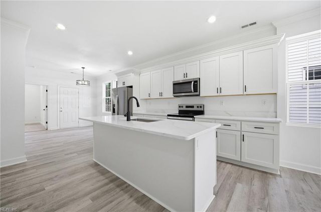 711 Thayor ST, Norfolk, VA 23504