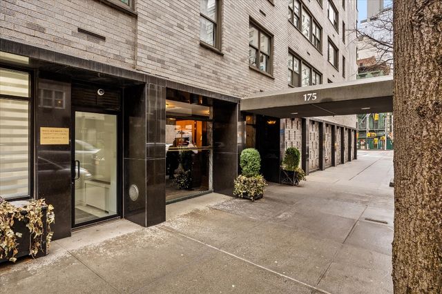175 E 74th St Apt 12C, New York City, NY 10021