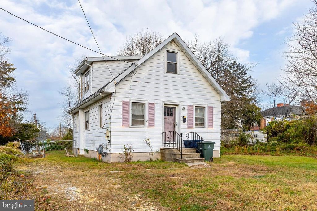 18 BODINE AVE, Williamstown, NJ 08094