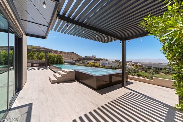 2196 Overlook Canyon Lane, Henderson, NV 89052