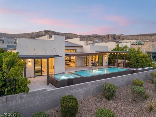 2196 Overlook Canyon Lane, Henderson, NV 89052