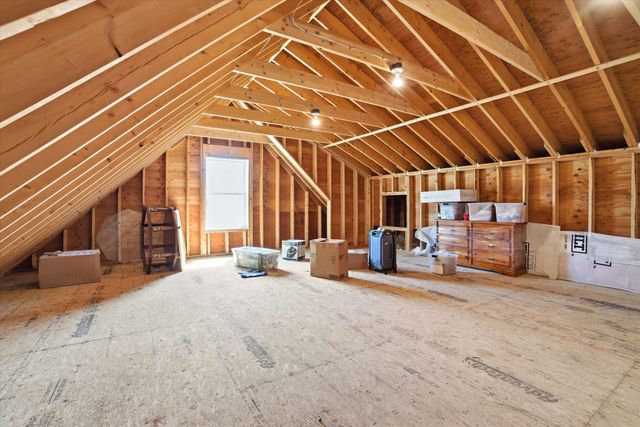 20 Grouse Run, Pelham, NH 03076