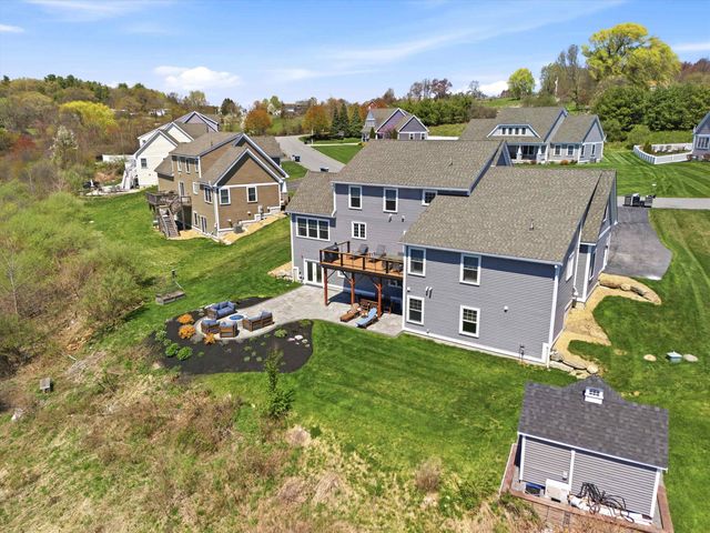 20 Grouse Run, Pelham, NH 03076