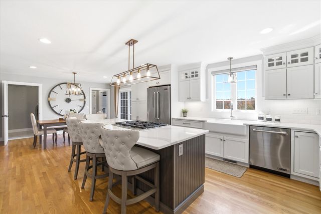 20 Grouse Run, Pelham, NH 03076