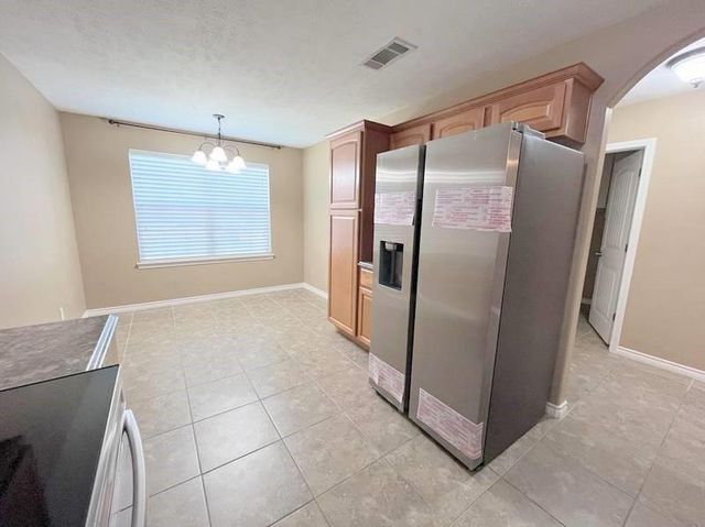 6630 Palace Drive, Lumberton, TX 77657