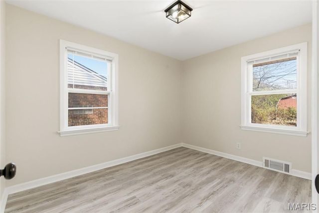 1083 Jennings Station Road, St Louis, MO 63137