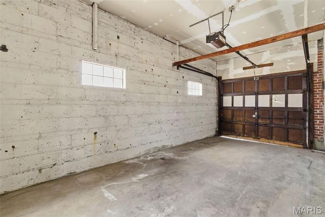 1083 Jennings Station Road, St Louis, MO 63137