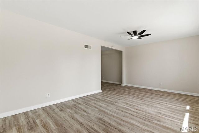 1083 Jennings Station Road, St Louis, MO 63137