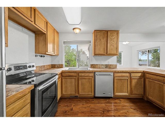 6225 W 66th Ave, Arvada, CO 80003