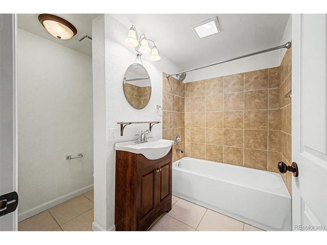 6225 W 66th Ave, Arvada, CO 80003