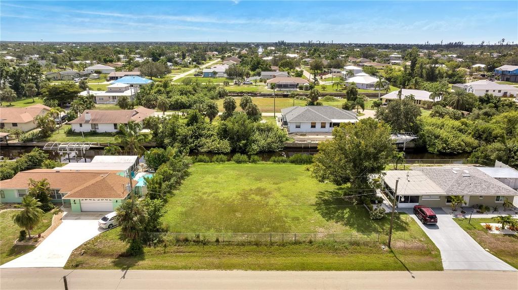 321 POMPANO TERRACE, Punta Gorda, FL 33950