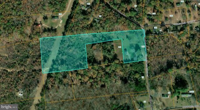 143 CHARLES LN, Louisa, VA 23093