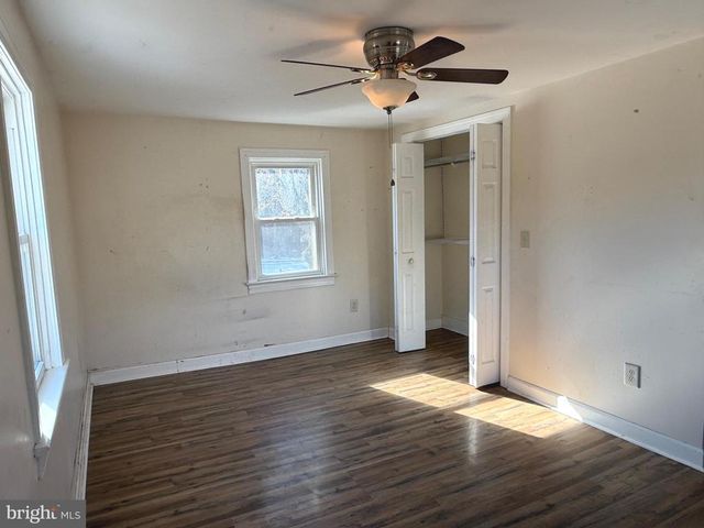 143 CHARLES LN, Louisa, VA 23093