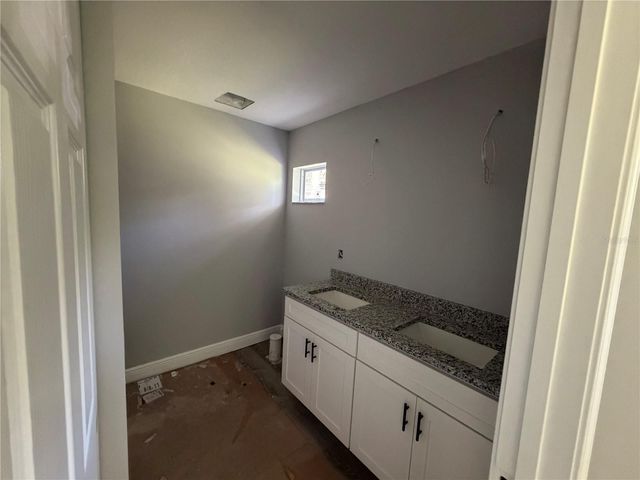 865 SE 28TH STREET, Ocala, FL 34471