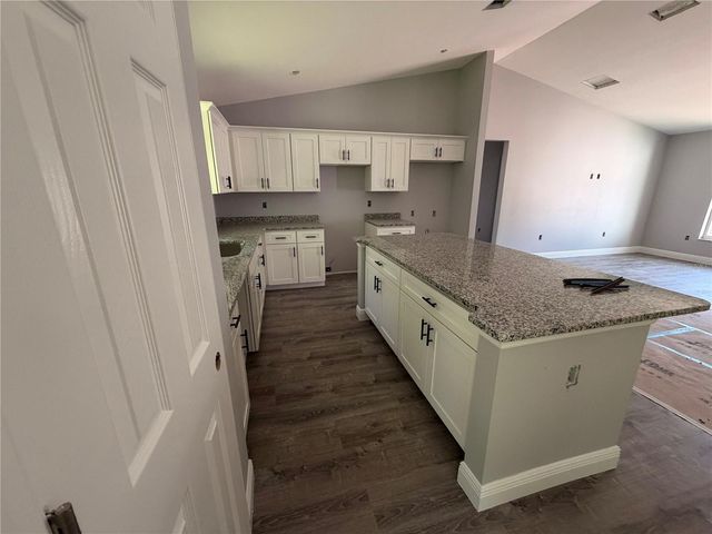 865 SE 28TH STREET, Ocala, FL 34471