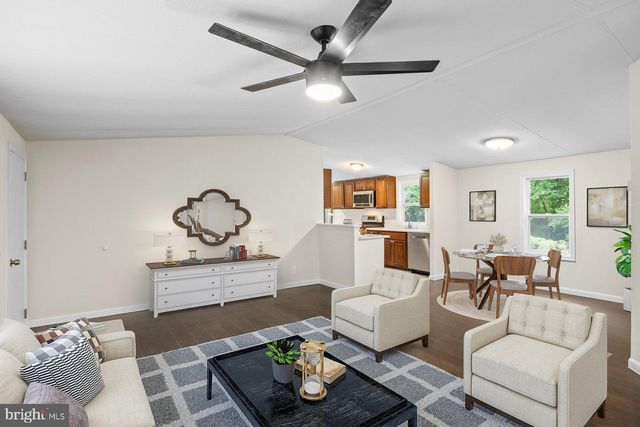33 NORMAN RD, Stafford, VA 22554