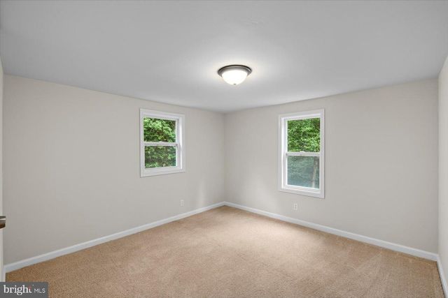 33 NORMAN RD, Stafford, VA 22554