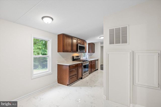 33 NORMAN RD, Stafford, VA 22554