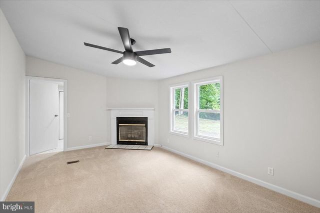 33 NORMAN RD, Stafford, VA 22554