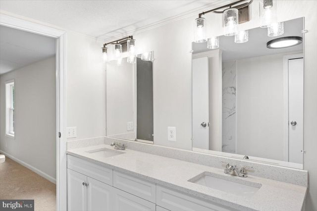 33 NORMAN RD, Stafford, VA 22554