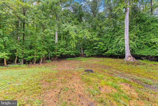 33 NORMAN RD, Stafford, VA 22554