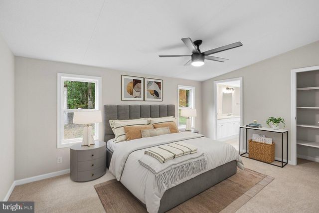 33 NORMAN RD, Stafford, VA 22554