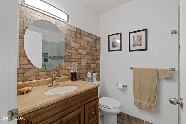 307 N Calle De Las Profetas, Green Valley, AZ 85614