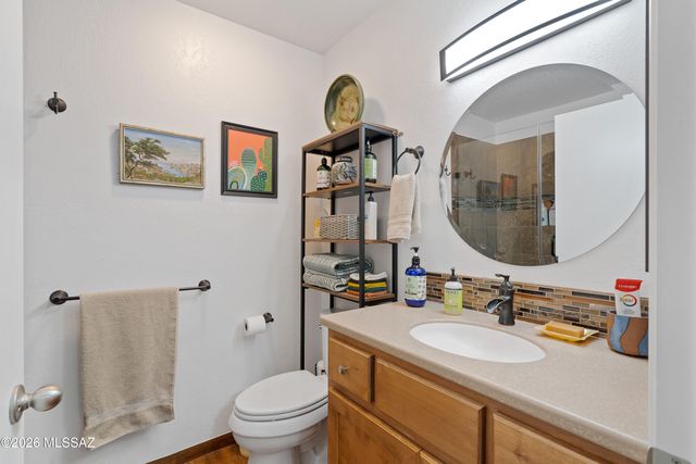 307 N Calle De Las Profetas, Green Valley, AZ 85614