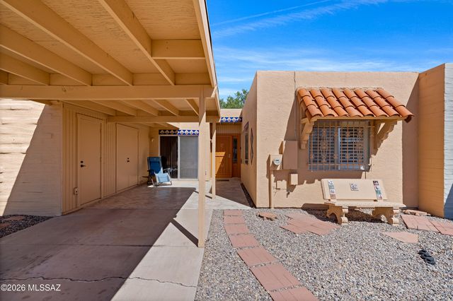 307 N Calle De Las Profetas, Green Valley, AZ 85614