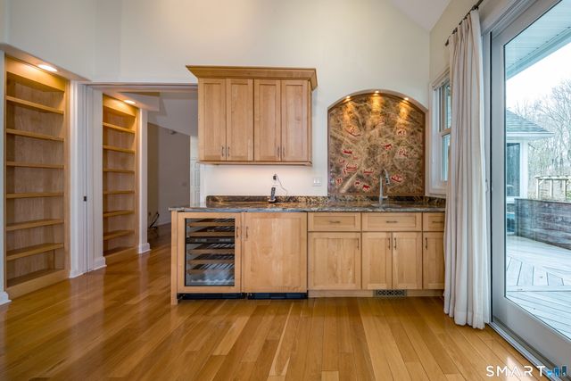 1800 Moose Hill Road, Guilford, CT 06437