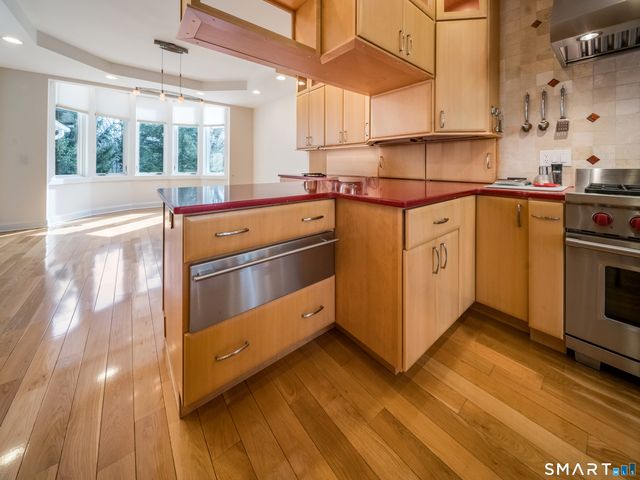 1800 Moose Hill Road, Guilford, CT 06437