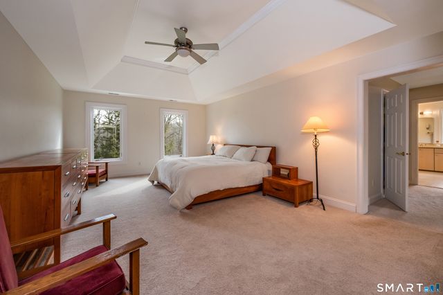 1800 Moose Hill Road, Guilford, CT 06437