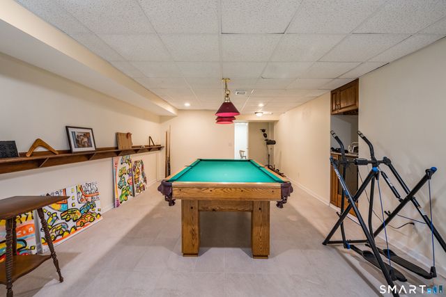 1800 Moose Hill Road, Guilford, CT 06437