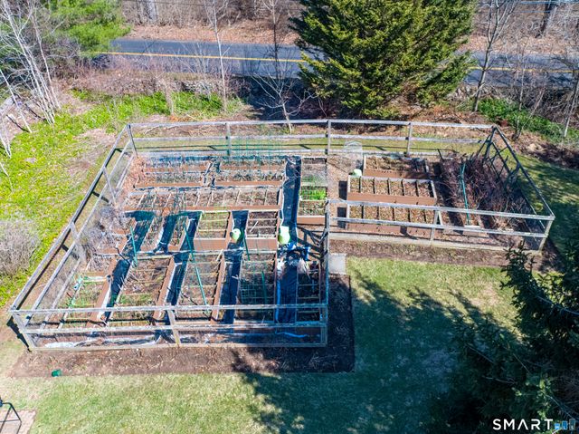 1800 Moose Hill Road, Guilford, CT 06437