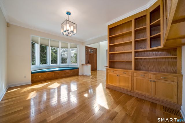 1800 Moose Hill Road, Guilford, CT 06437