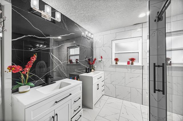 19634 Southaven Drive, Houston, TX 77084