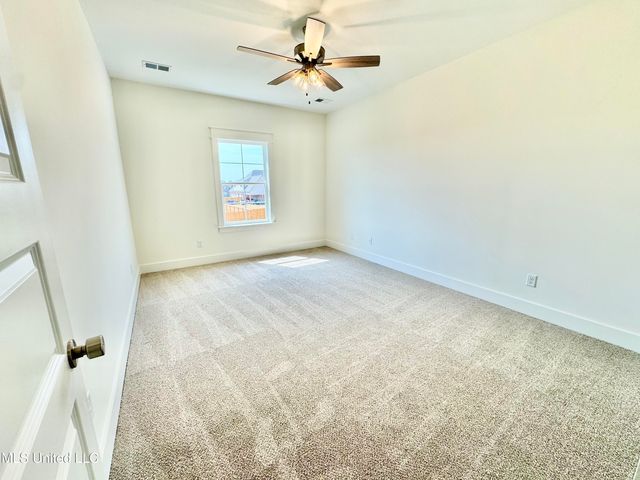 127 Bakersfield Way, Nesbit, MS 38651