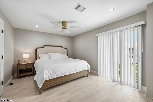 18010 San Carlos BLVD 33, Fort Myers Beach, FL 33931