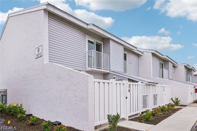 18010 San Carlos BLVD 33, Fort Myers Beach, FL 33931