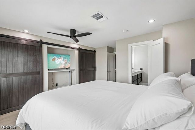 18010 San Carlos BLVD 33, Fort Myers Beach, FL 33931