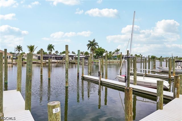18010 San Carlos BLVD 33, Fort Myers Beach, FL 33931