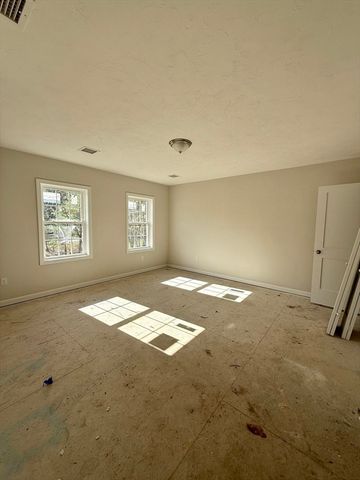 1A Dudley Road, Townsend, MA 01469