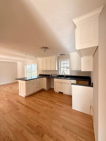 1A Dudley Road, Townsend, MA 01469