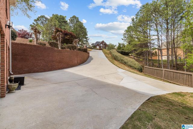 5628 RIDGEVIEW DRIVE, Trussville, AL 35173