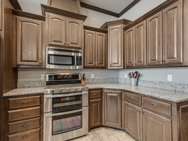 600 Grigsby Street, Newcastle, OK 73065