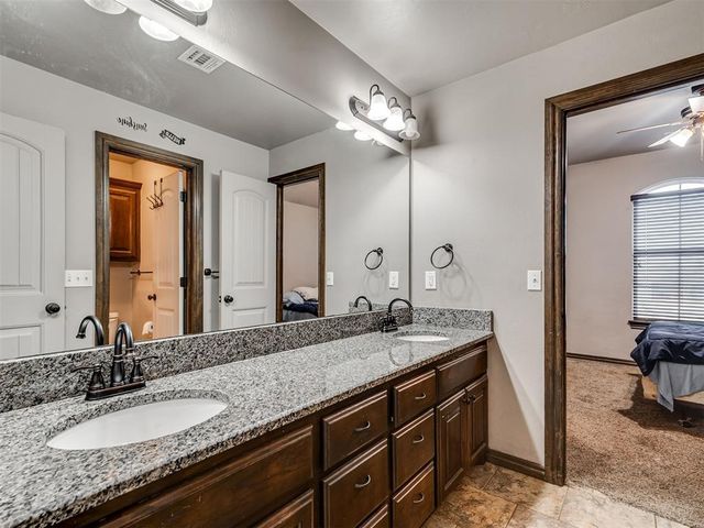 600 Grigsby Street, Newcastle, OK 73065