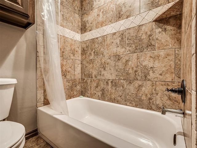 600 Grigsby Street, Newcastle, OK 73065